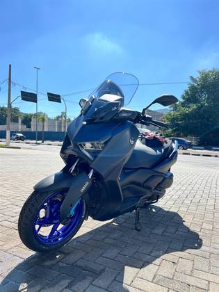 YAMAHA XMAX 250 CONNECTED ABS YAMAHA XMAX 250 CONNECTED ABS